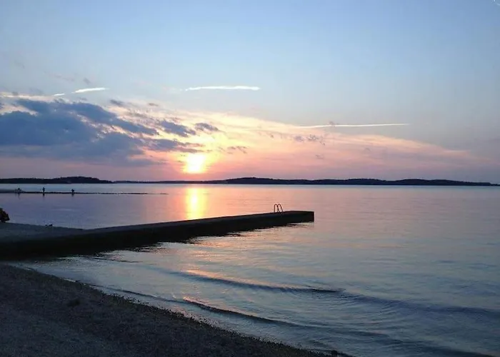 Lovely Veli Vrh Apartment Pula