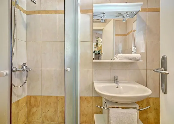 Appartement Lovely Veli Vrh *