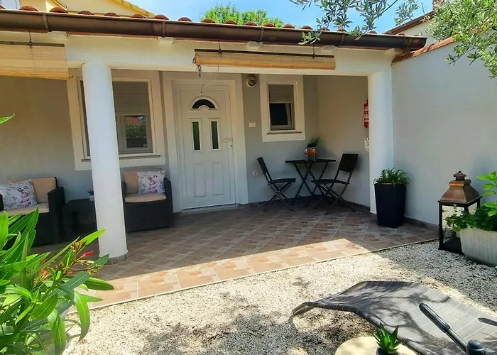 Appartement Lovely Veli Vrh *